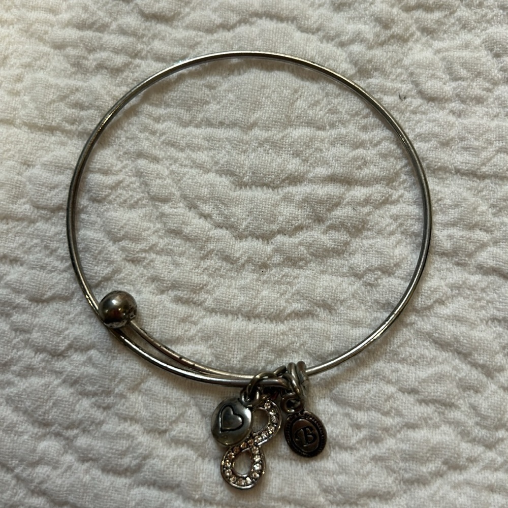 Bella Perlina 3 bracelet set. Live Laugh Love - Picture 4 of 5